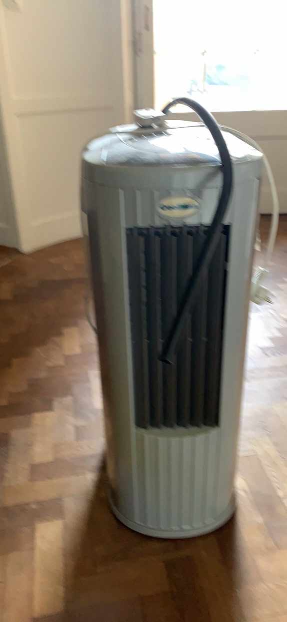 image of air conditoner, desk, kit - Stockholm