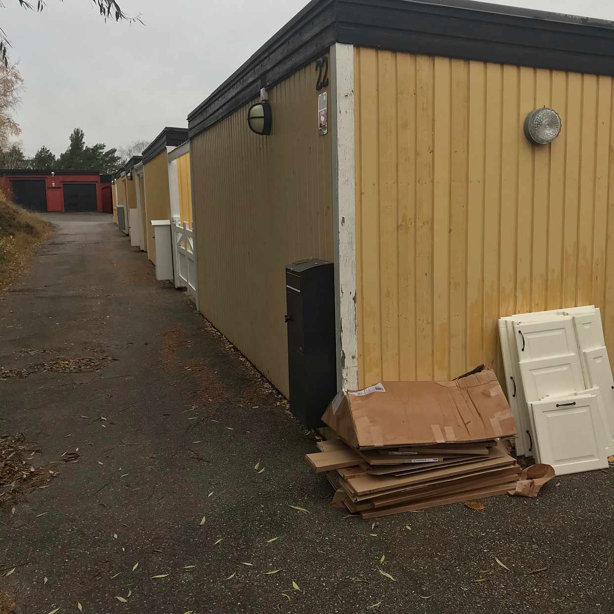 image of Wellpapp samt köksluckor! - Täby
