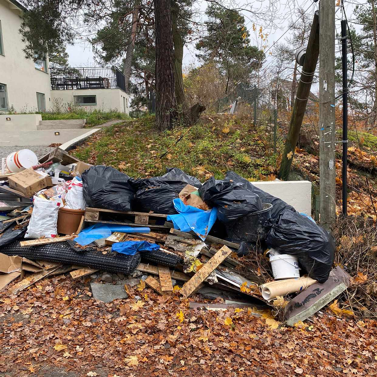 image of Blandat byggavfall - Stocksund