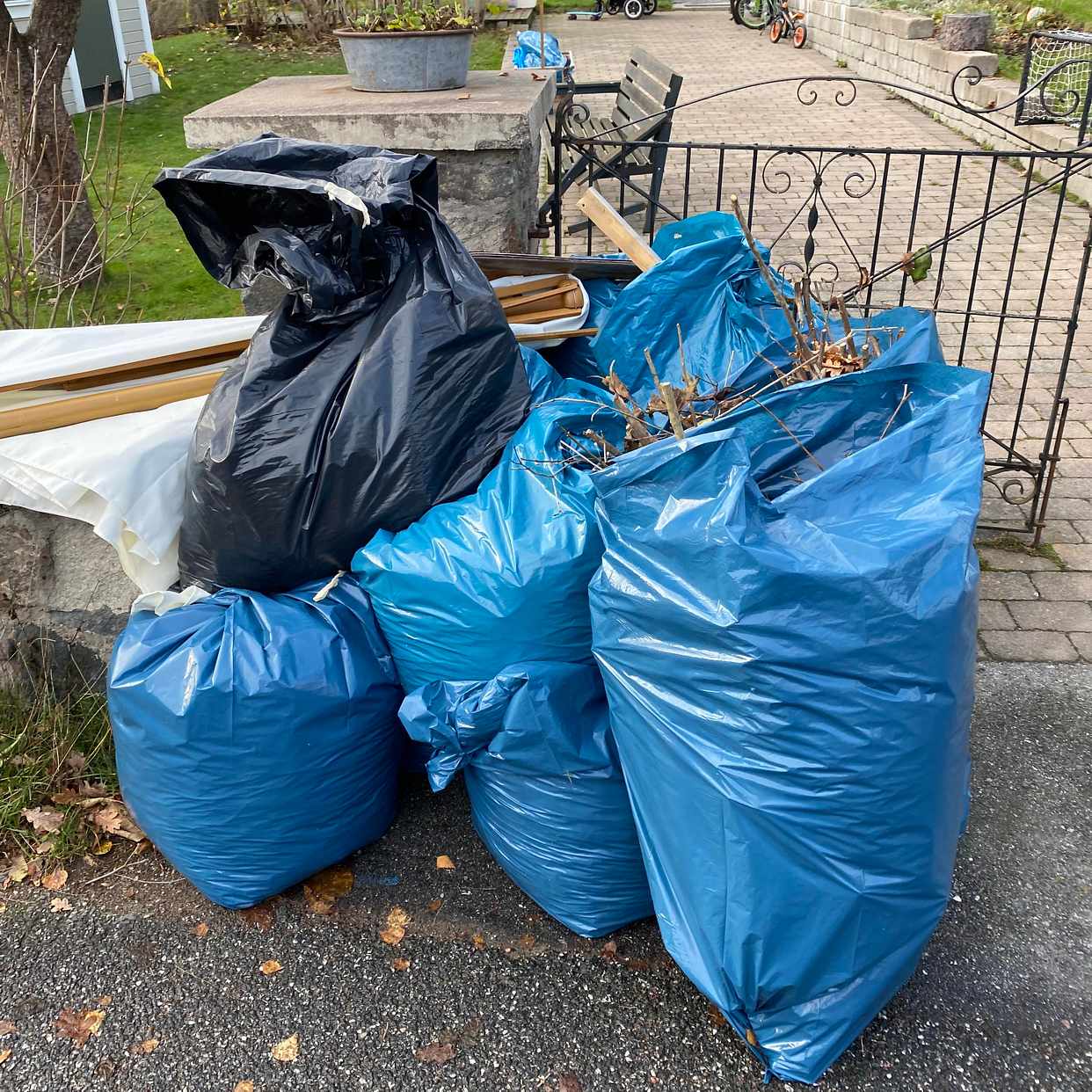image of Trädgårdsrens och diverse - Nacka