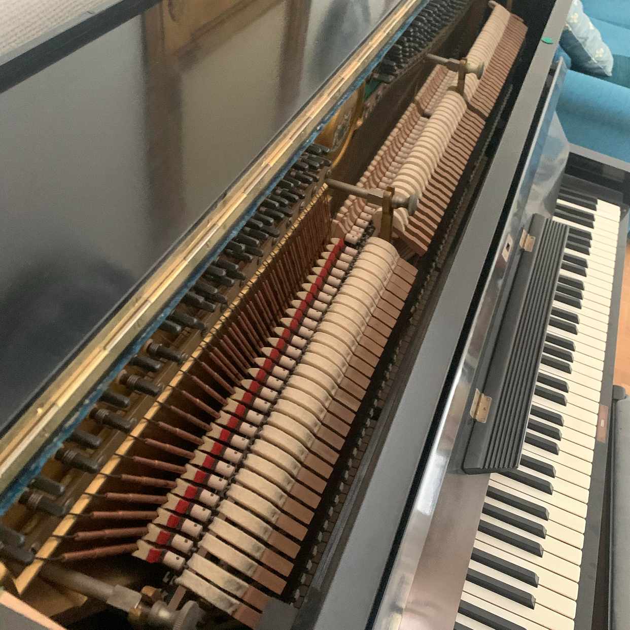 image of Piano bortskänkes - Stocksund