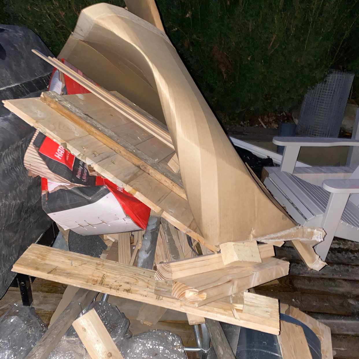 image of Ta bort byggskräp på tomt - Lidingö
