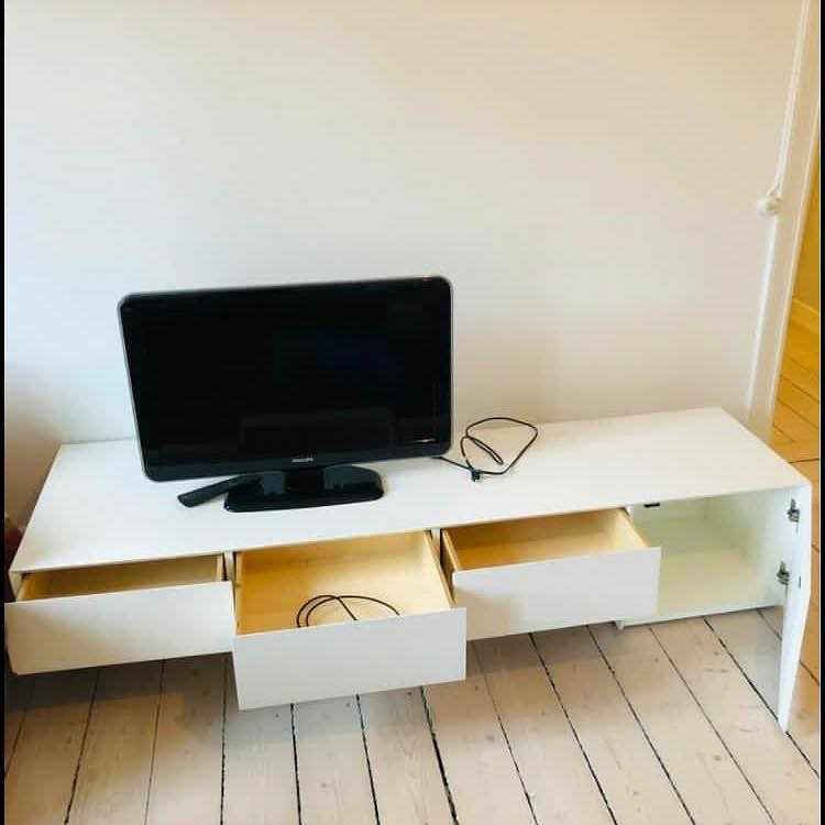image of Tv bänk gratis - Sollentuna