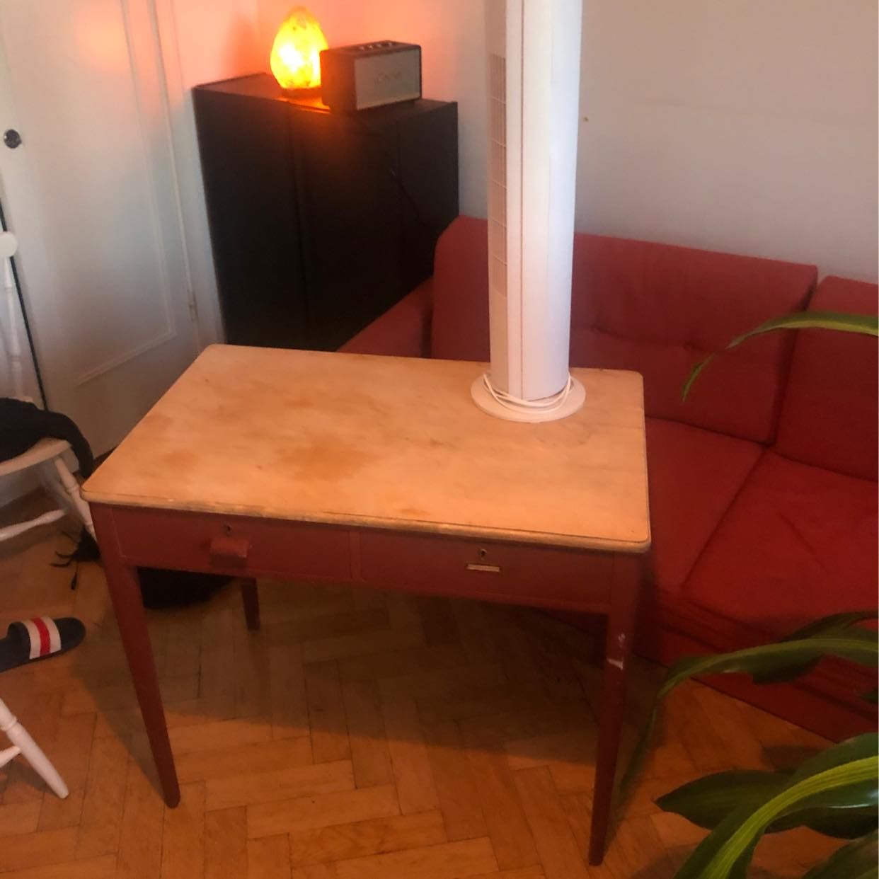 image of Fina möbler och växt - Stockholms Stad