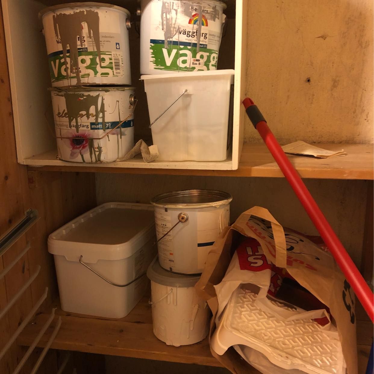 image of Bortforsling från förråd - Bromma