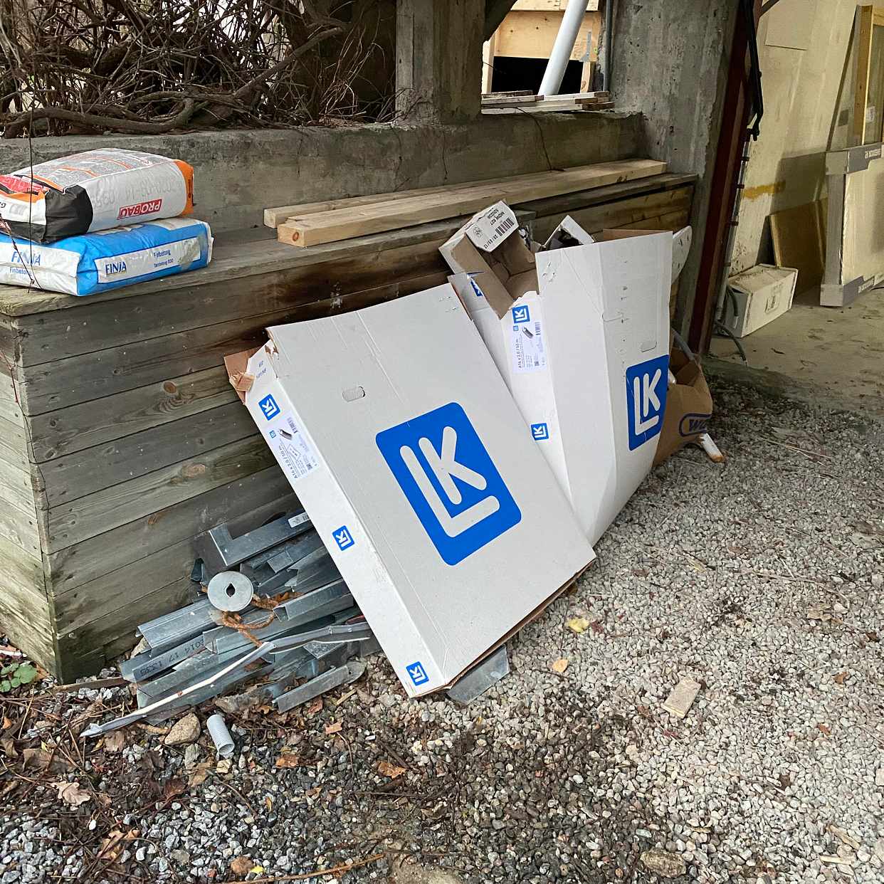 image of Bortforsla byggmaterial - Hägersten