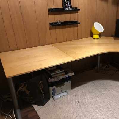image of 1stort skrivbord, 1skåp - 