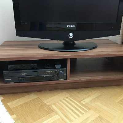image of Tv-bänk - 