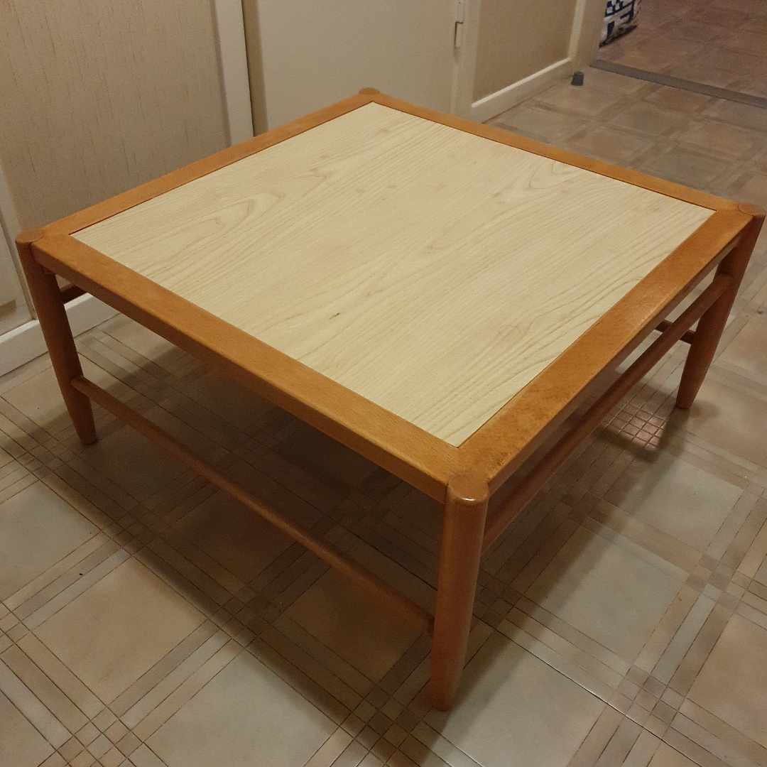 image of Lågt soffbord 63*63 - Tyresö