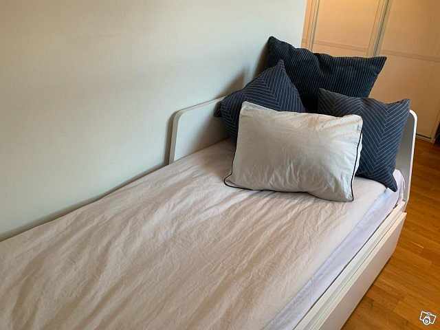 image of IKEA flekke dagbädd - 