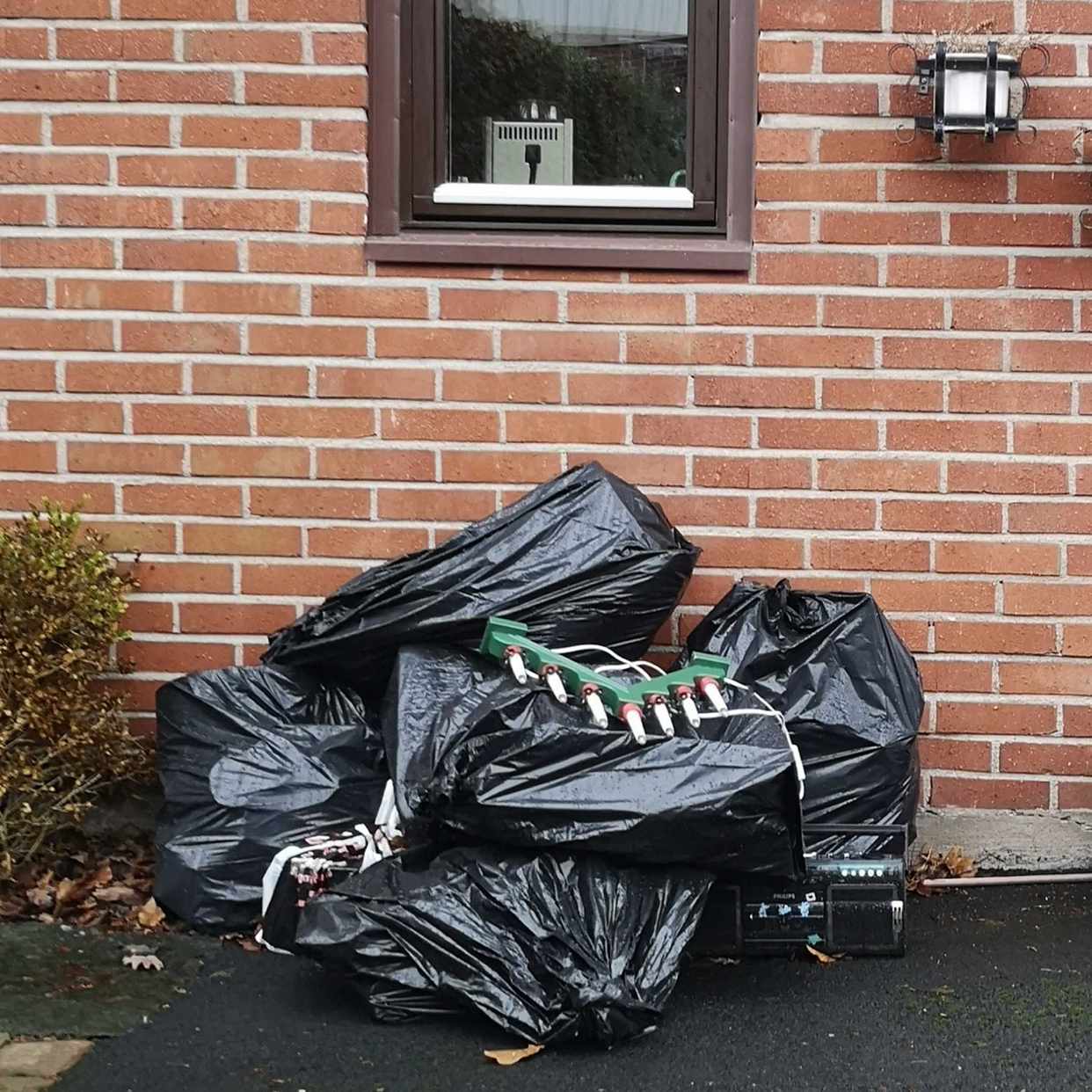 image of Diverse skräp - Kållered