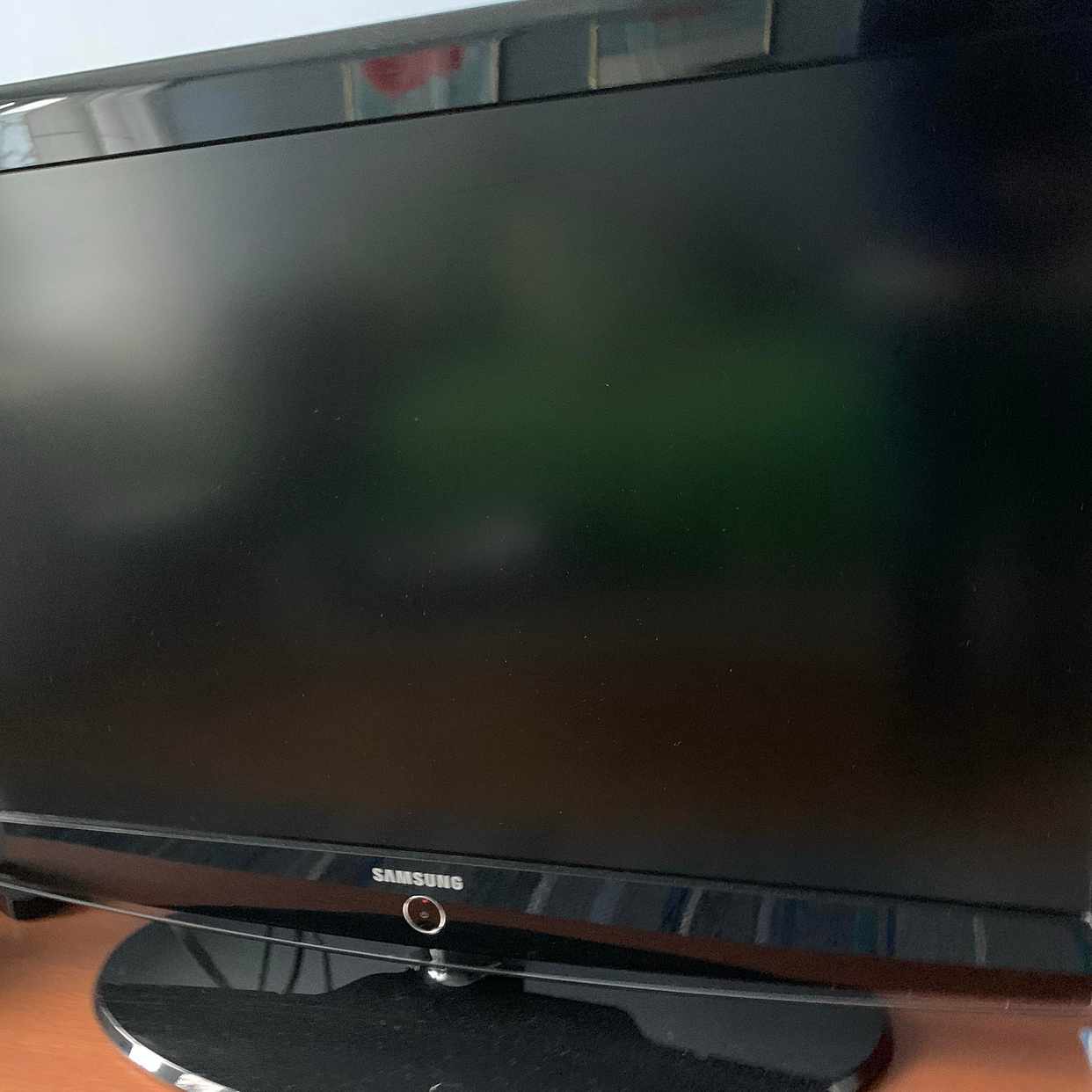 image of Tv bortskänkes - Sundbyberg