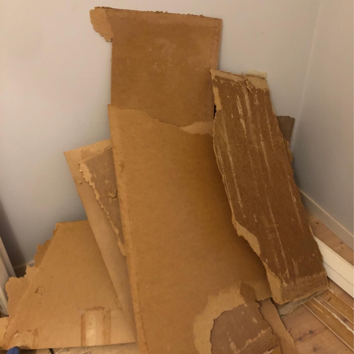 image of Trä, plywood, murbruk - Uppsala
