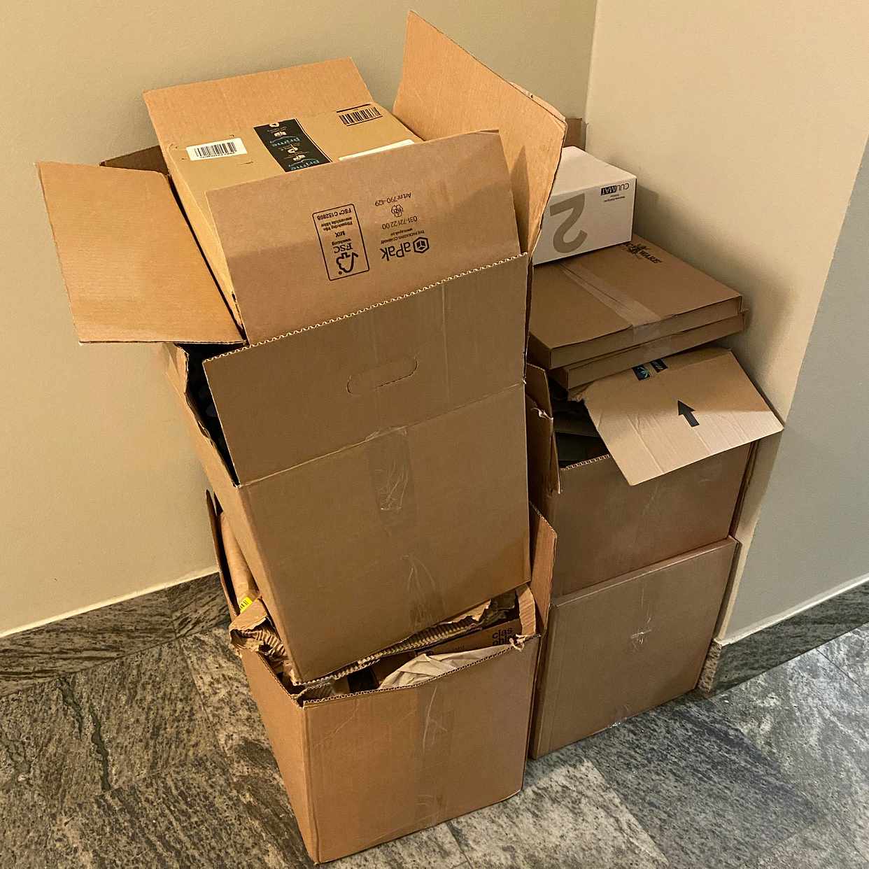 image of Cardboard and paper - Solna