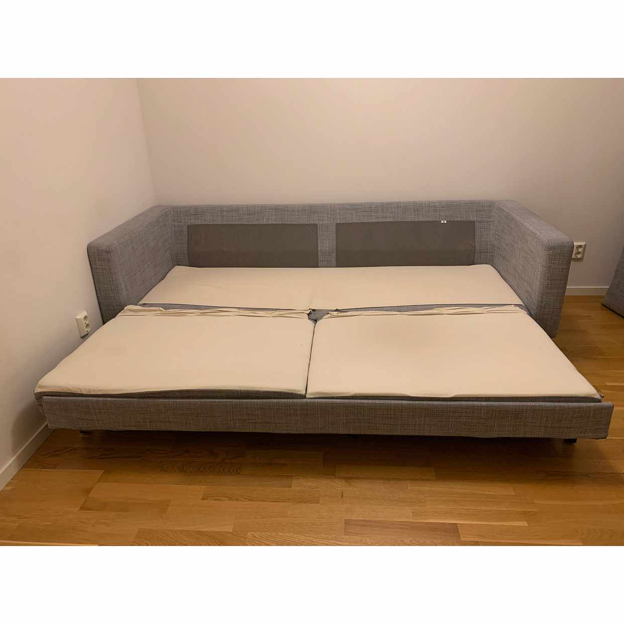 image of Sofa Bed / Bäddsoffa - Göteborg