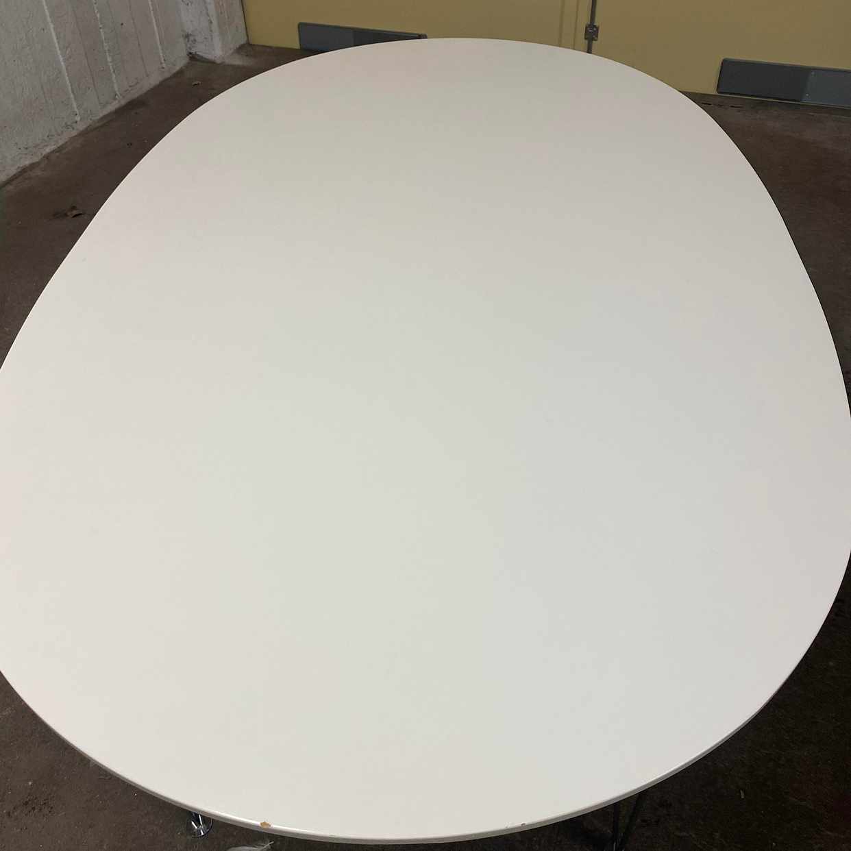 image of Table - Solna