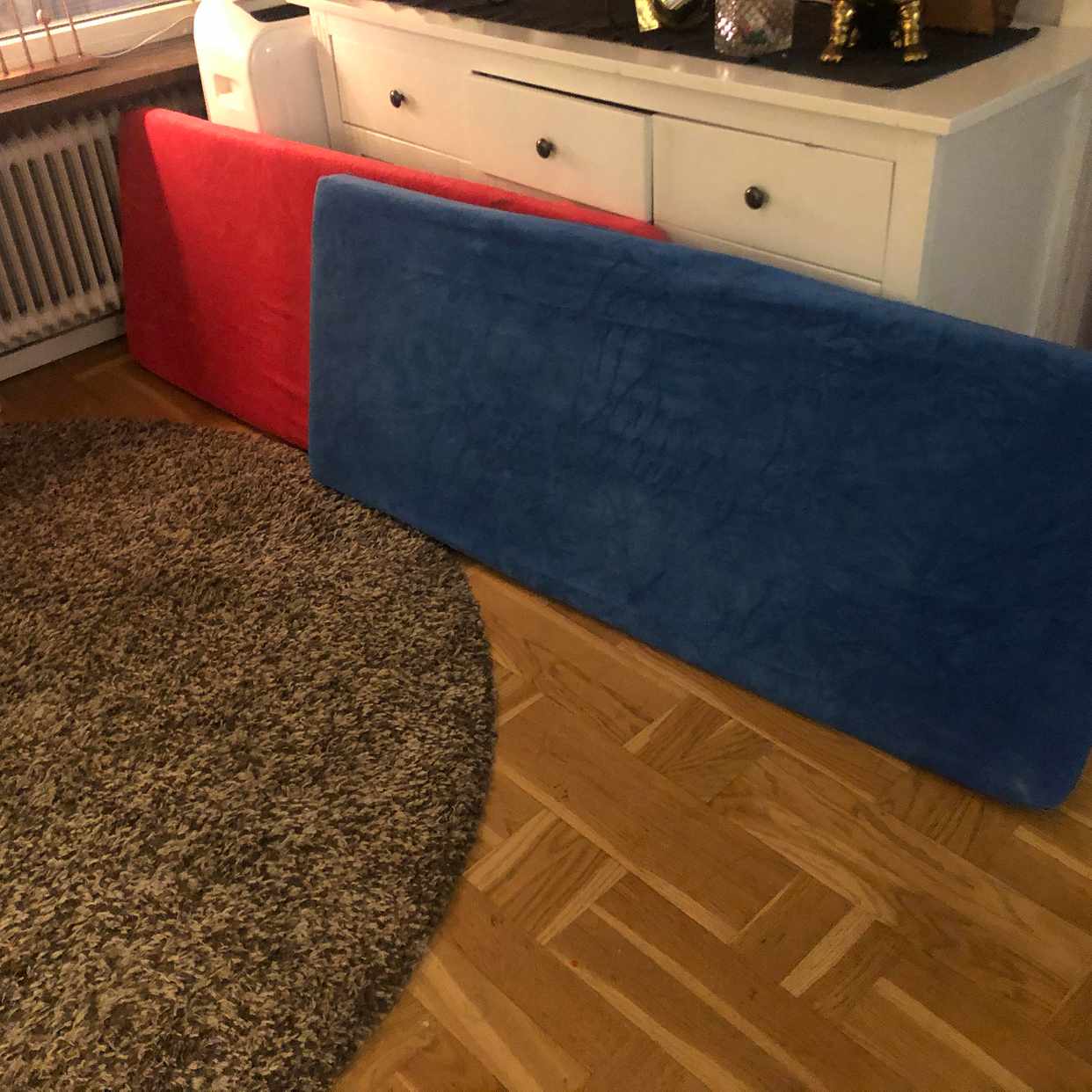 image of Bortskänktes madrasser - Bandhagen