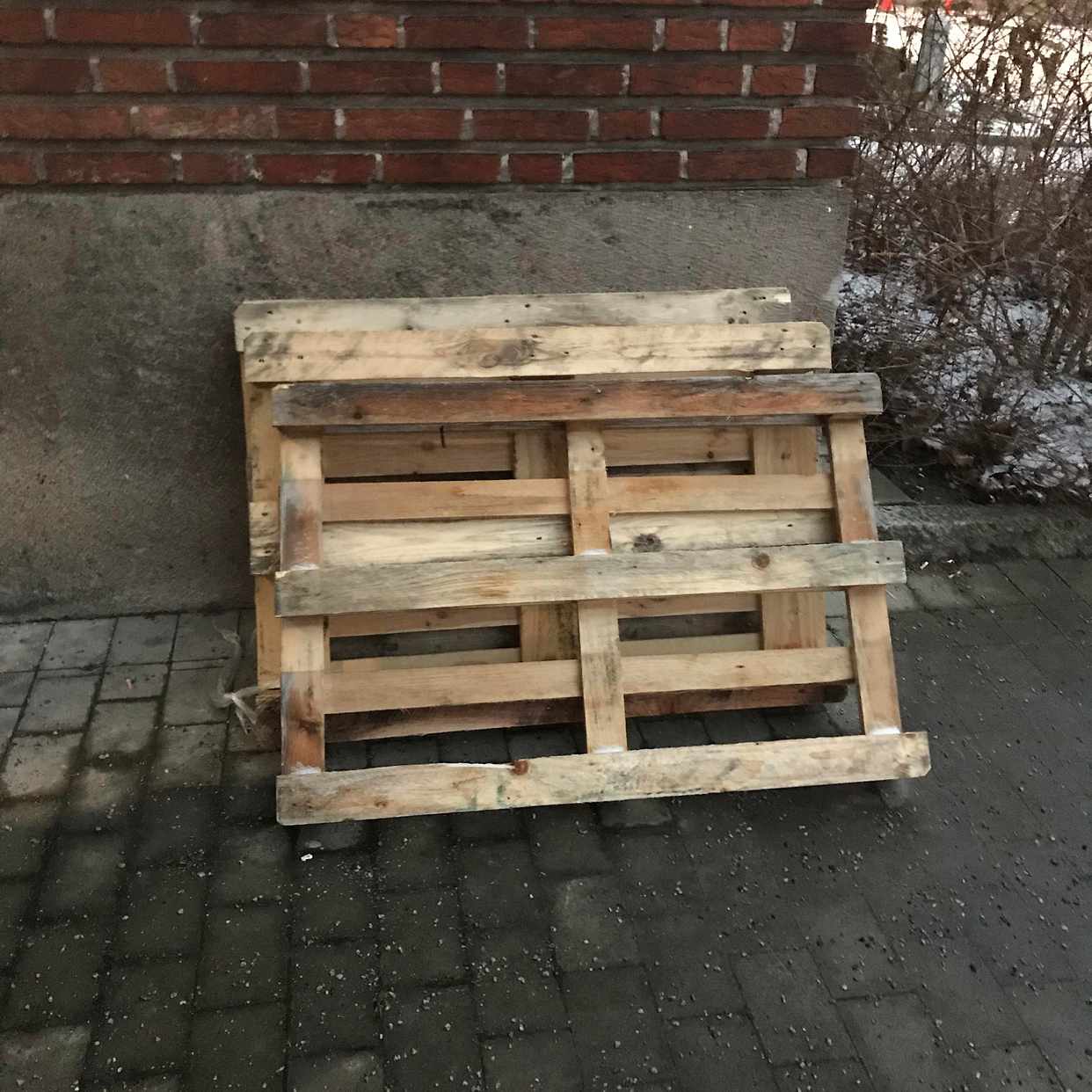 image of Kartonger och sopsäckar - Hägersten