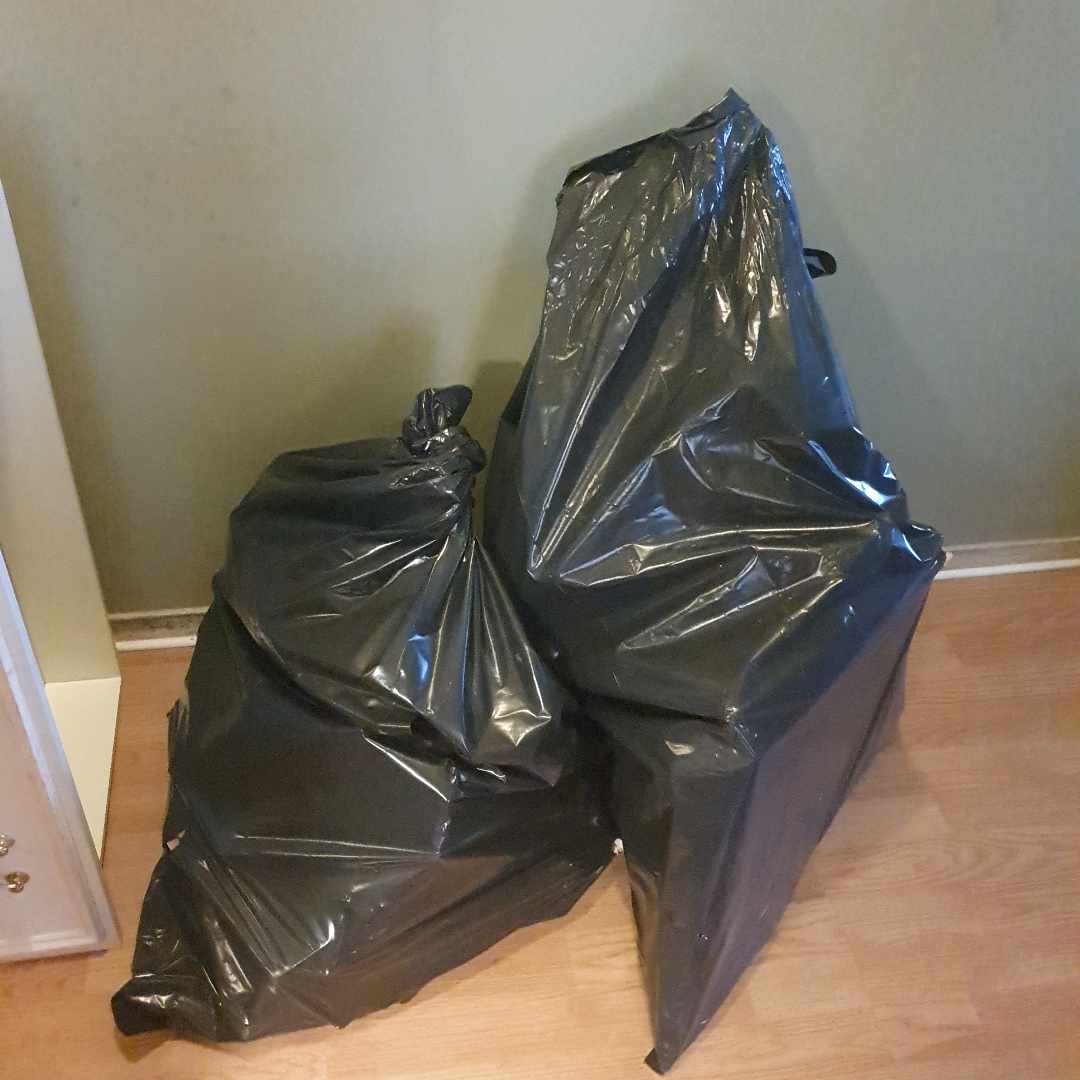 image of 90x200 Säng med byrålådor - Huddinge
