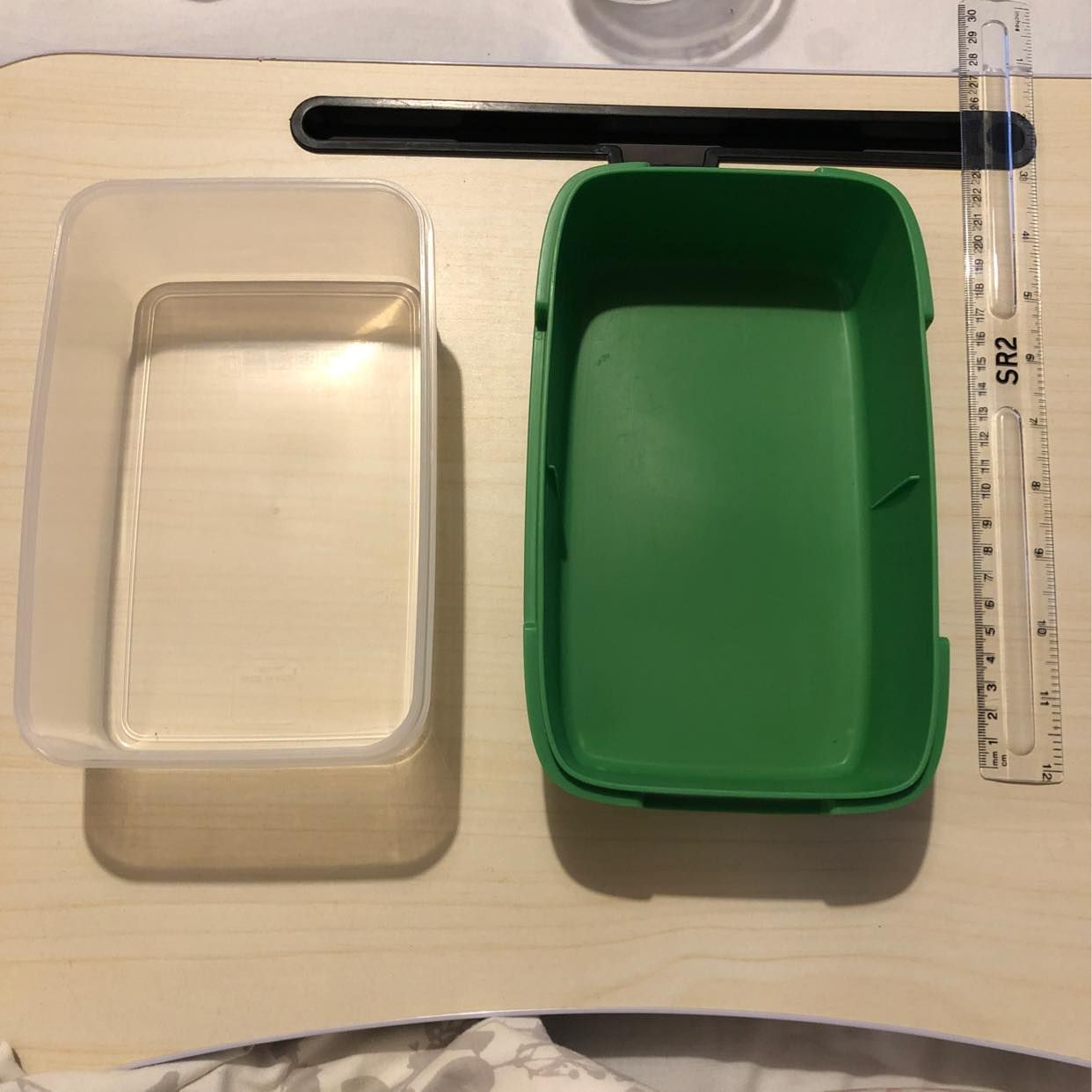 image of Set of 2 tupperware - Walthamstow, London