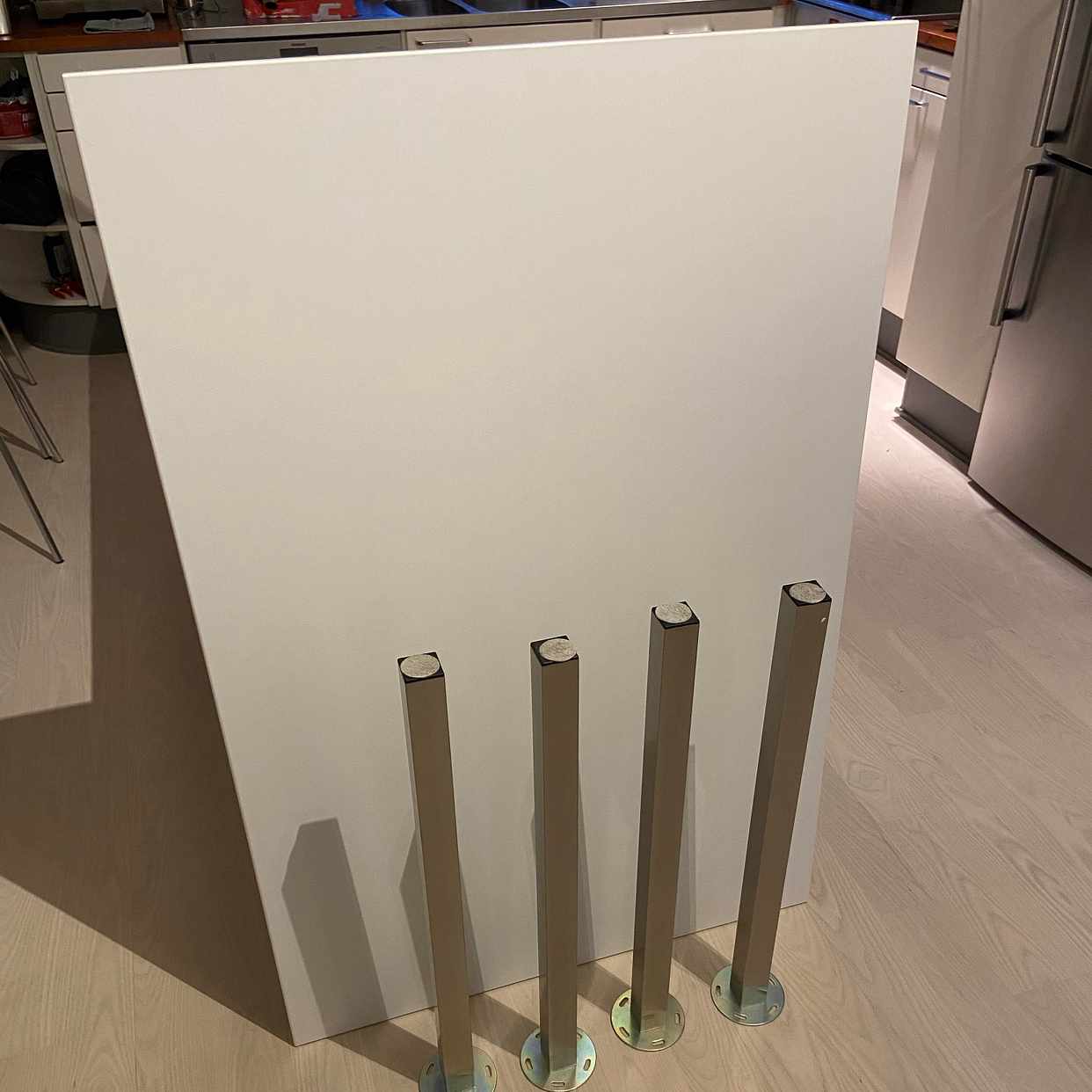 image of IKEA skrivbord - Stockholm