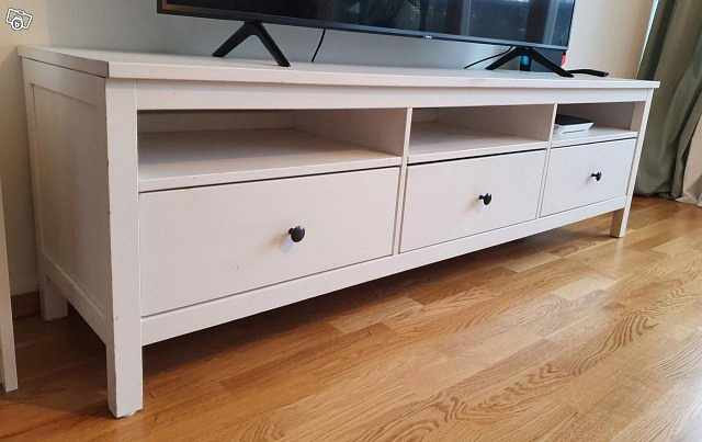 image of Hemnes tv-bänk - 
