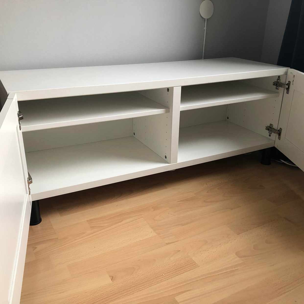 image of Ikea Tv möbel bortskänkas - Hägersten