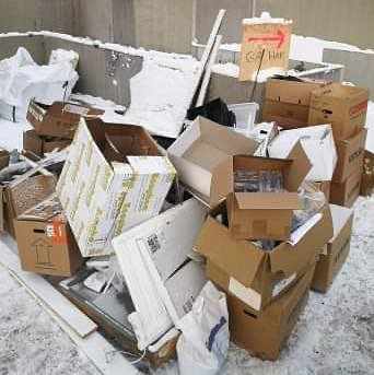 image of Cardboards and paint - Skogås