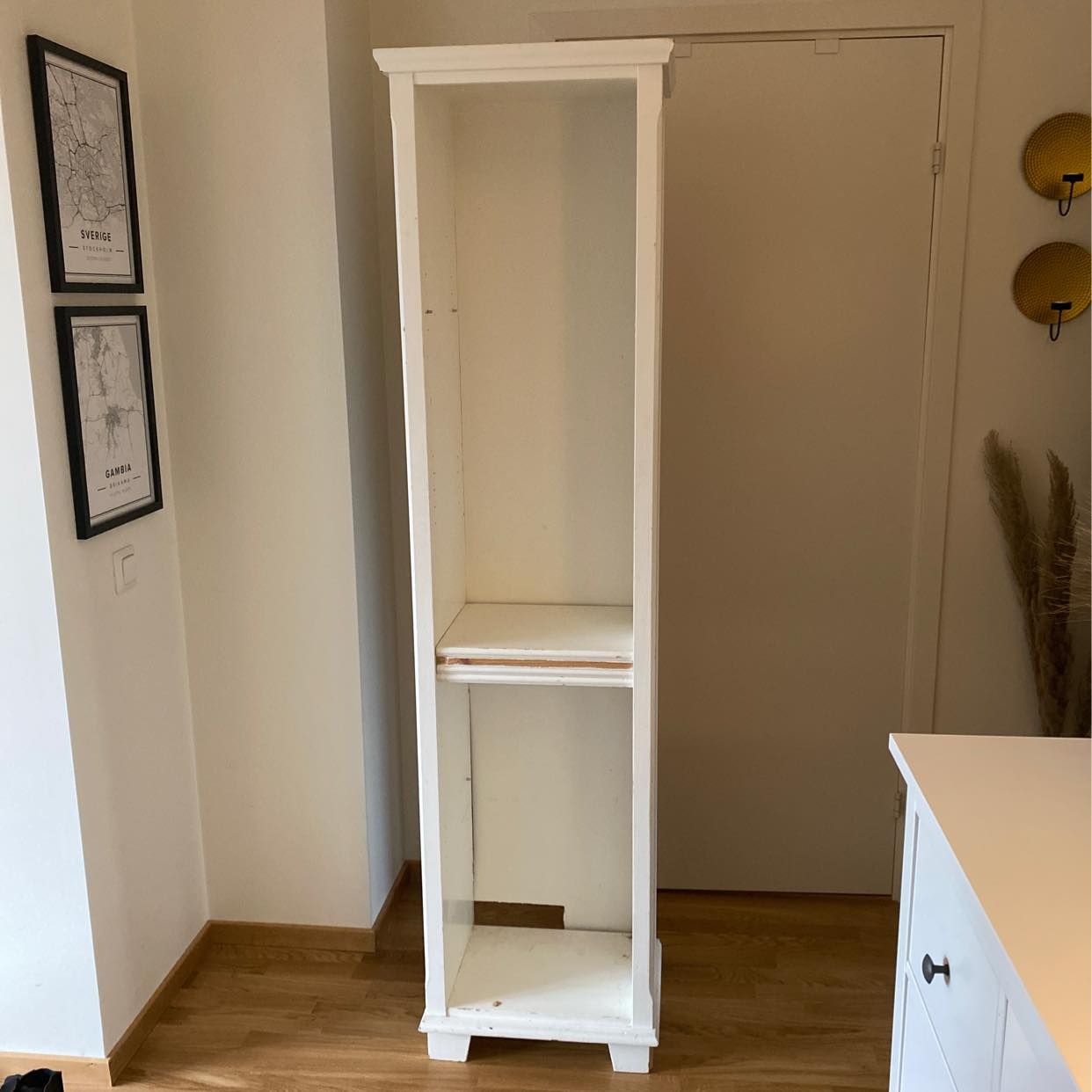 image of Hylla i trä hämtas - Bandhagen