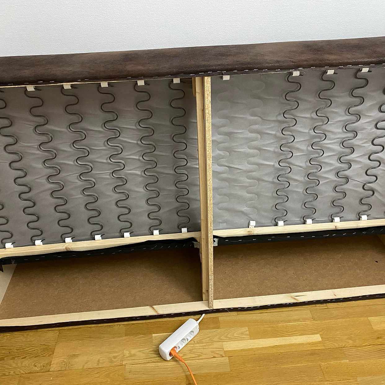 image of Soffan divan vä+fotpall - 