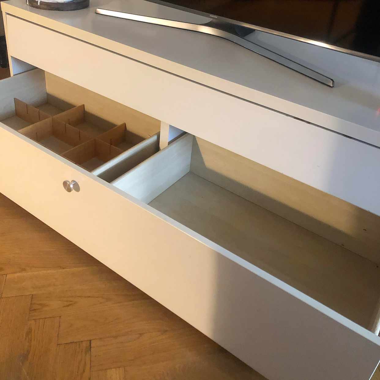 image of Tv-bänk - Lund