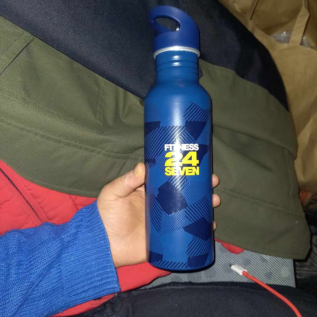 image of sports bottle thermos - Saltsjöbaden