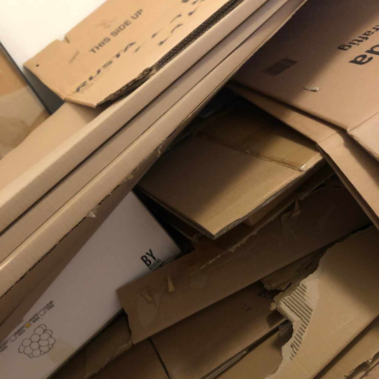 image of Remove cardboard, glass - Stockholm