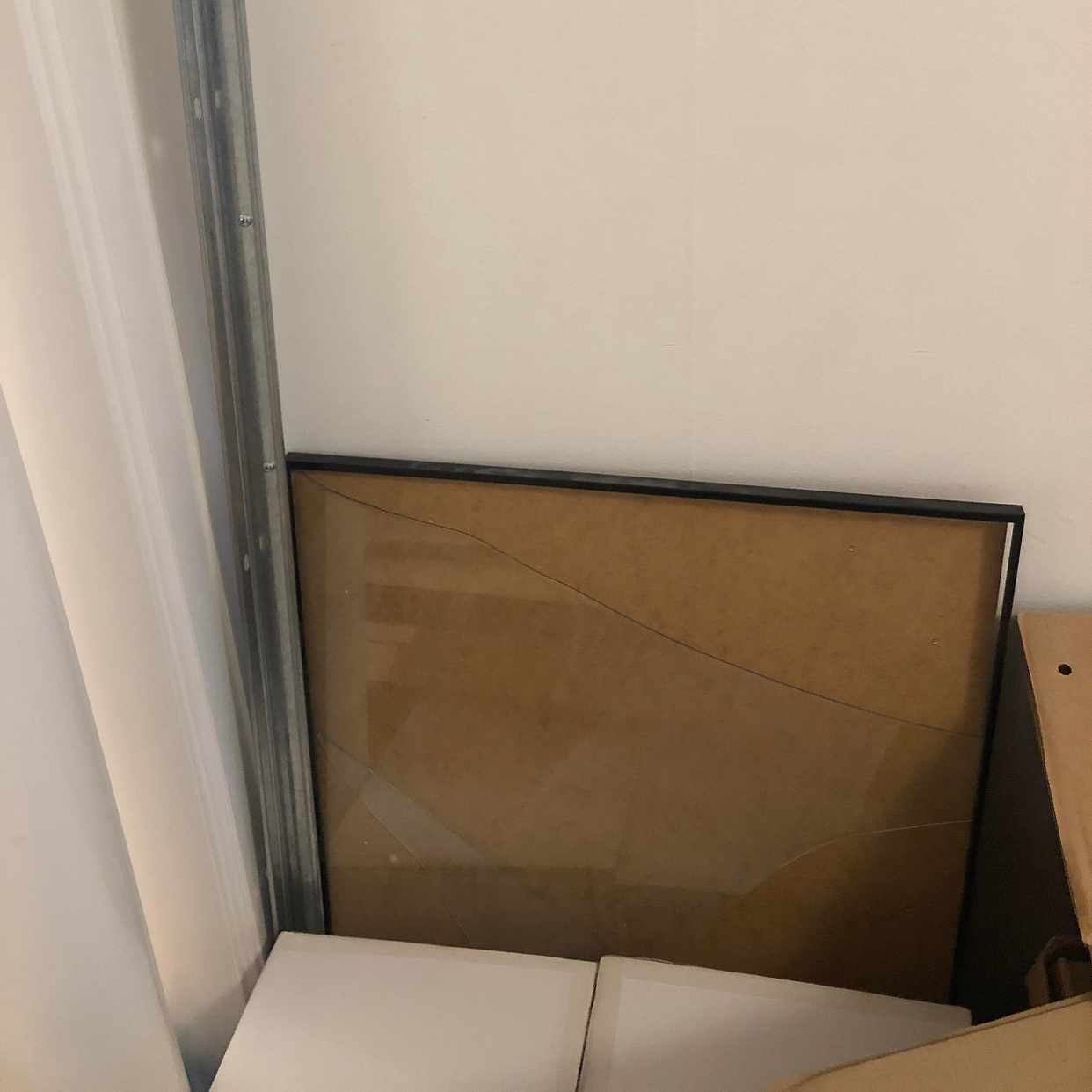 image of Remove cardboard, glass - Stockholm