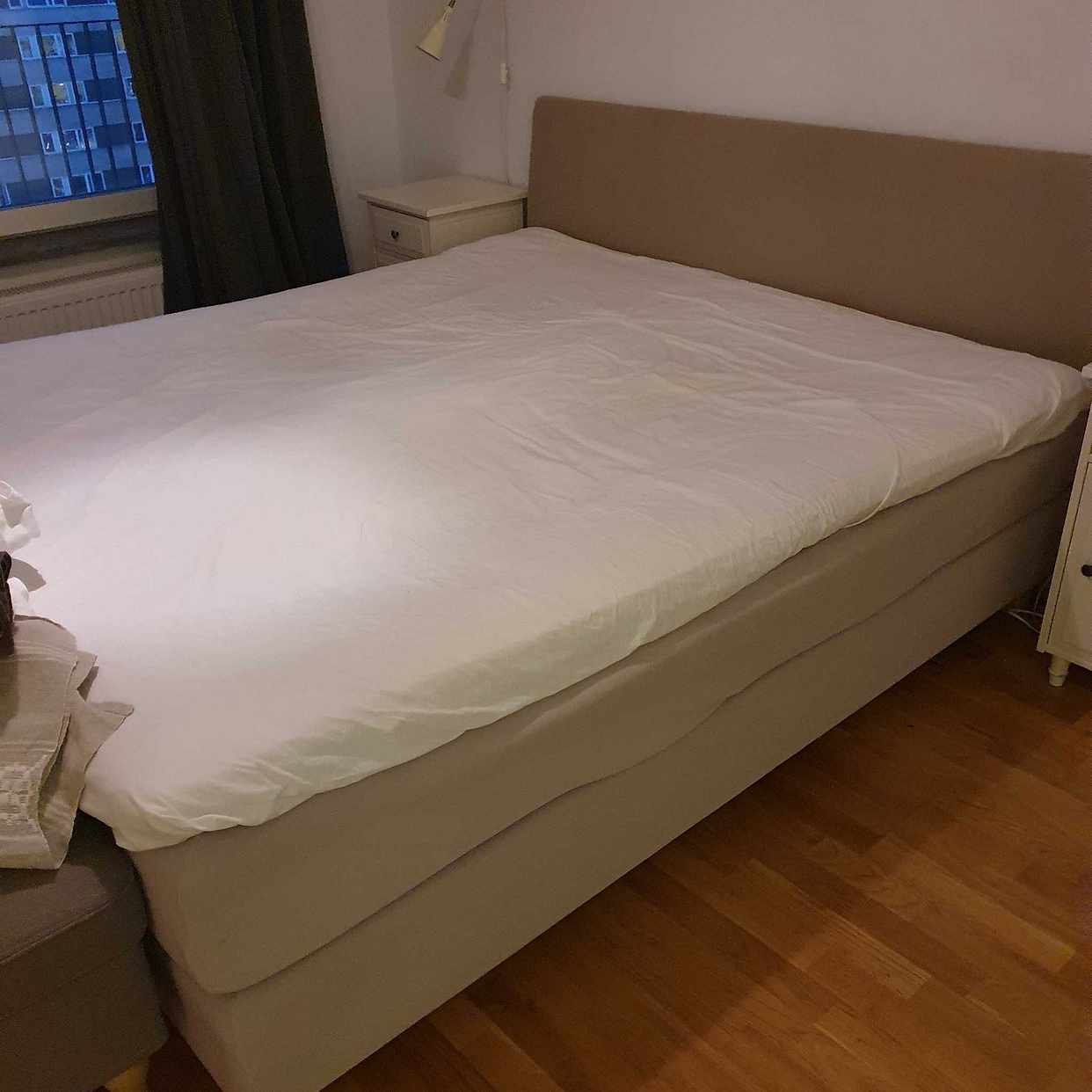 image of Dubbelsäng + 3-sits soffa - Sundbyberg