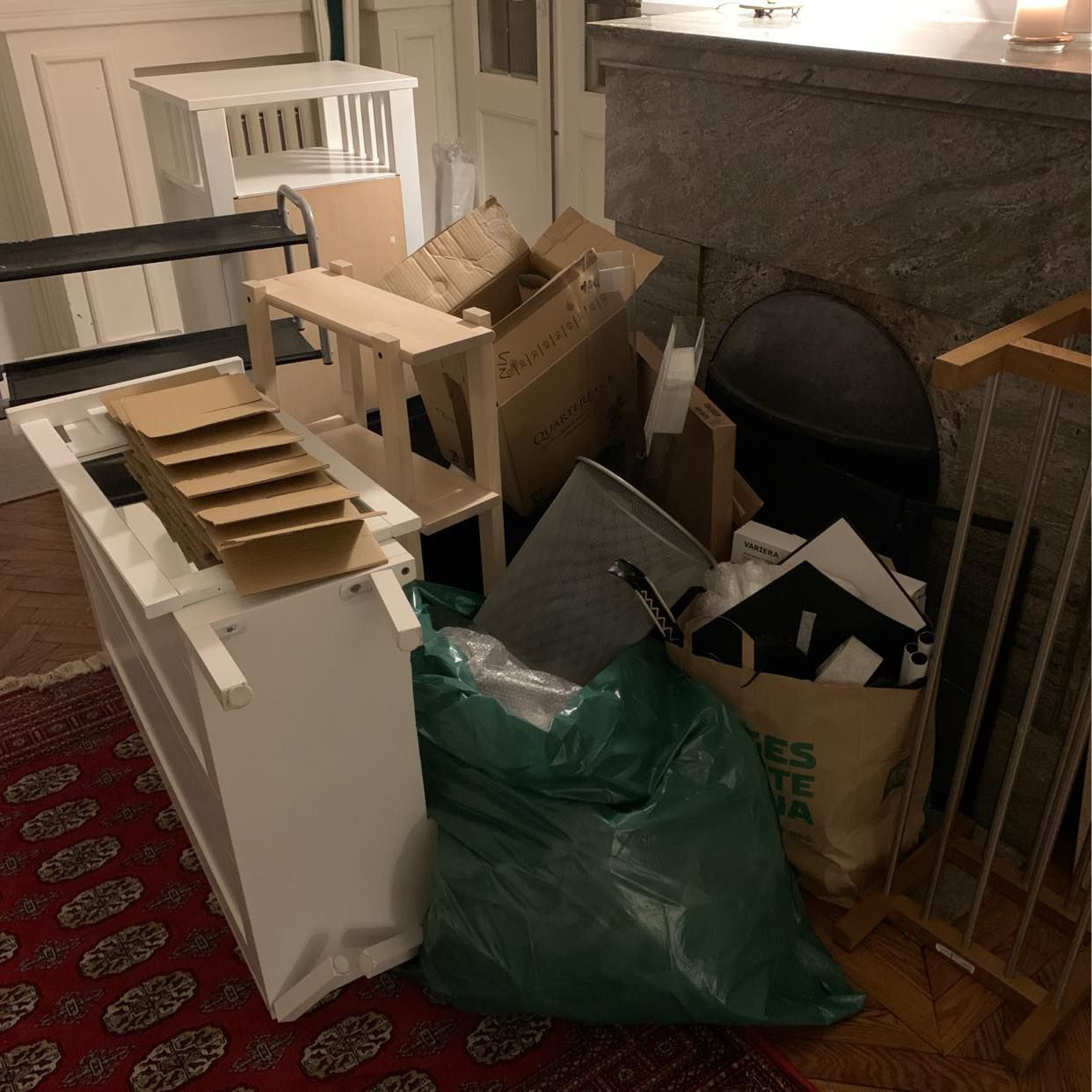 image of Mix of furniture and plas - Stockholm