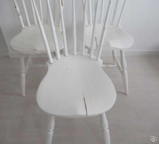 image of Gamla handgjorda PINNSTOL - 