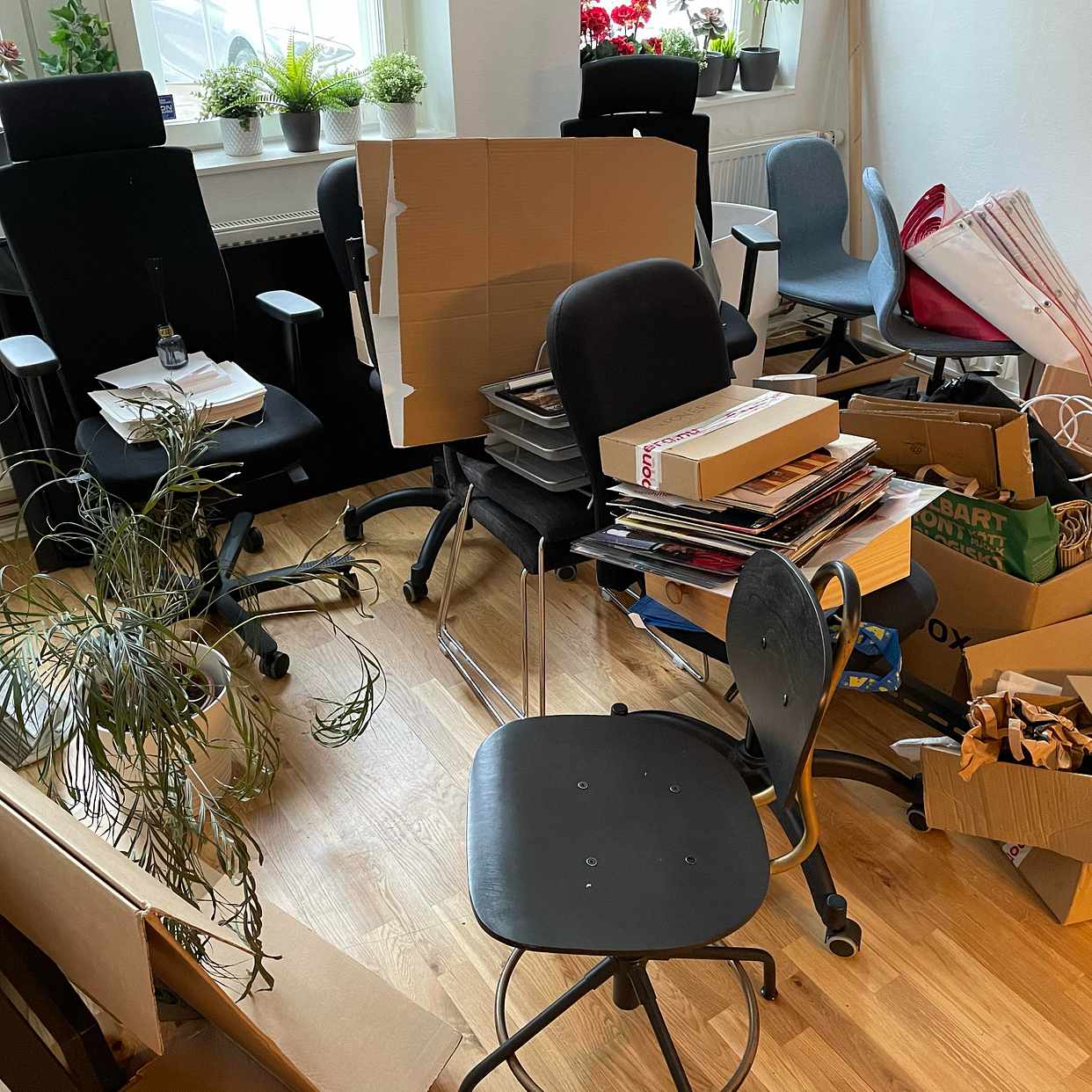 image of Kontorsstolar och diverse - Sundbyberg