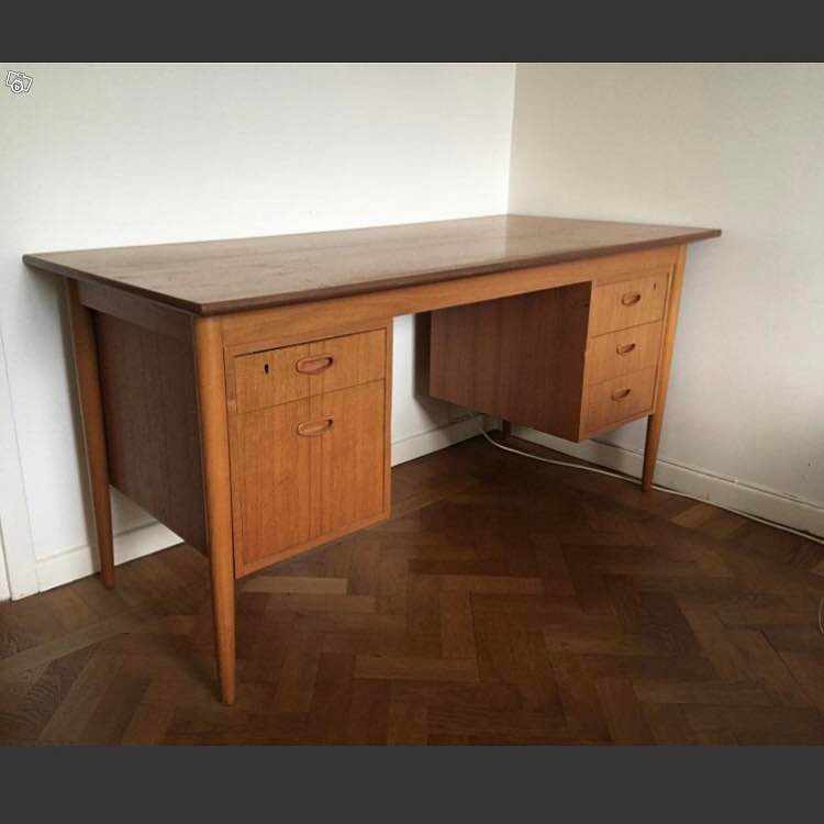 image of Teak skrivbord - 