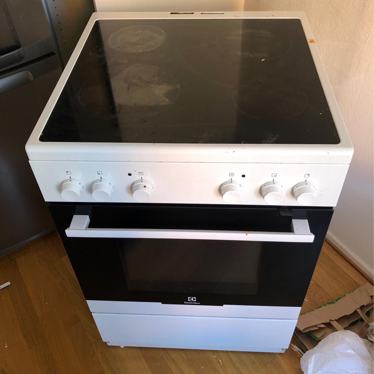 image of Stove and Oven - Lidingö