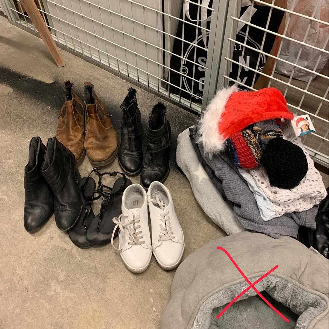 image of Mixed stuff to give away - Stockholm