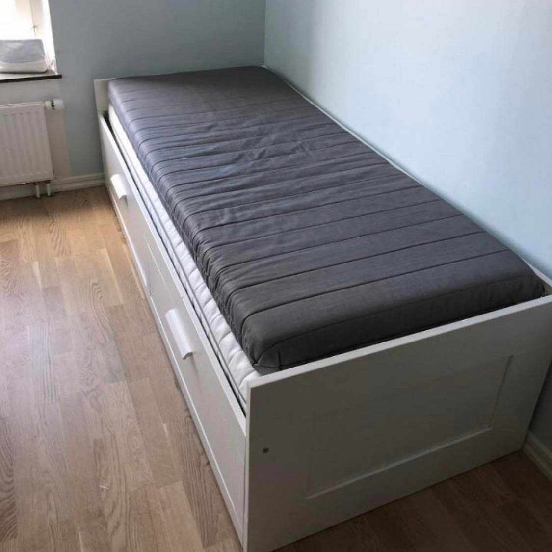 image of Bära och köra bäddsoffa - 