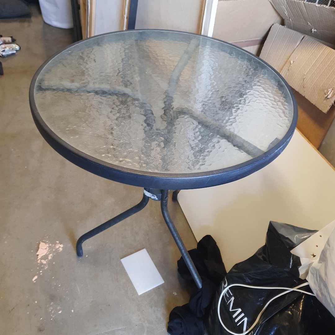 image of Tömma föråd på gården - Spånga