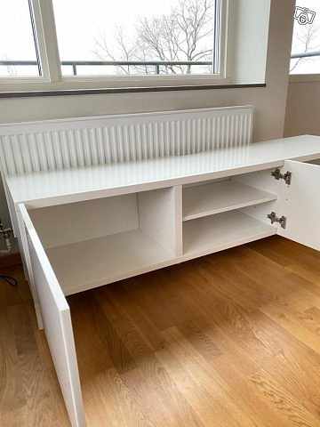 image of Ikea Bestå TV-bänk - 