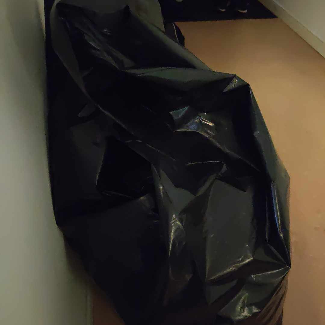 image of 3st säckar med kläder - Sundbyberg