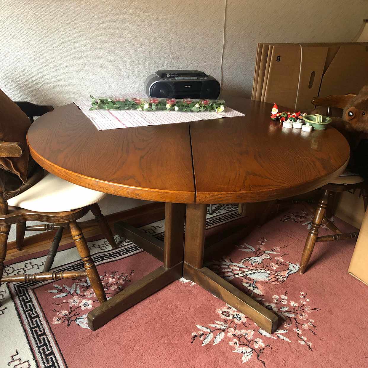image of Bord och 4 stolar - Bromma