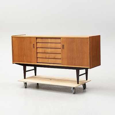 image of Sideboard / carpet - 