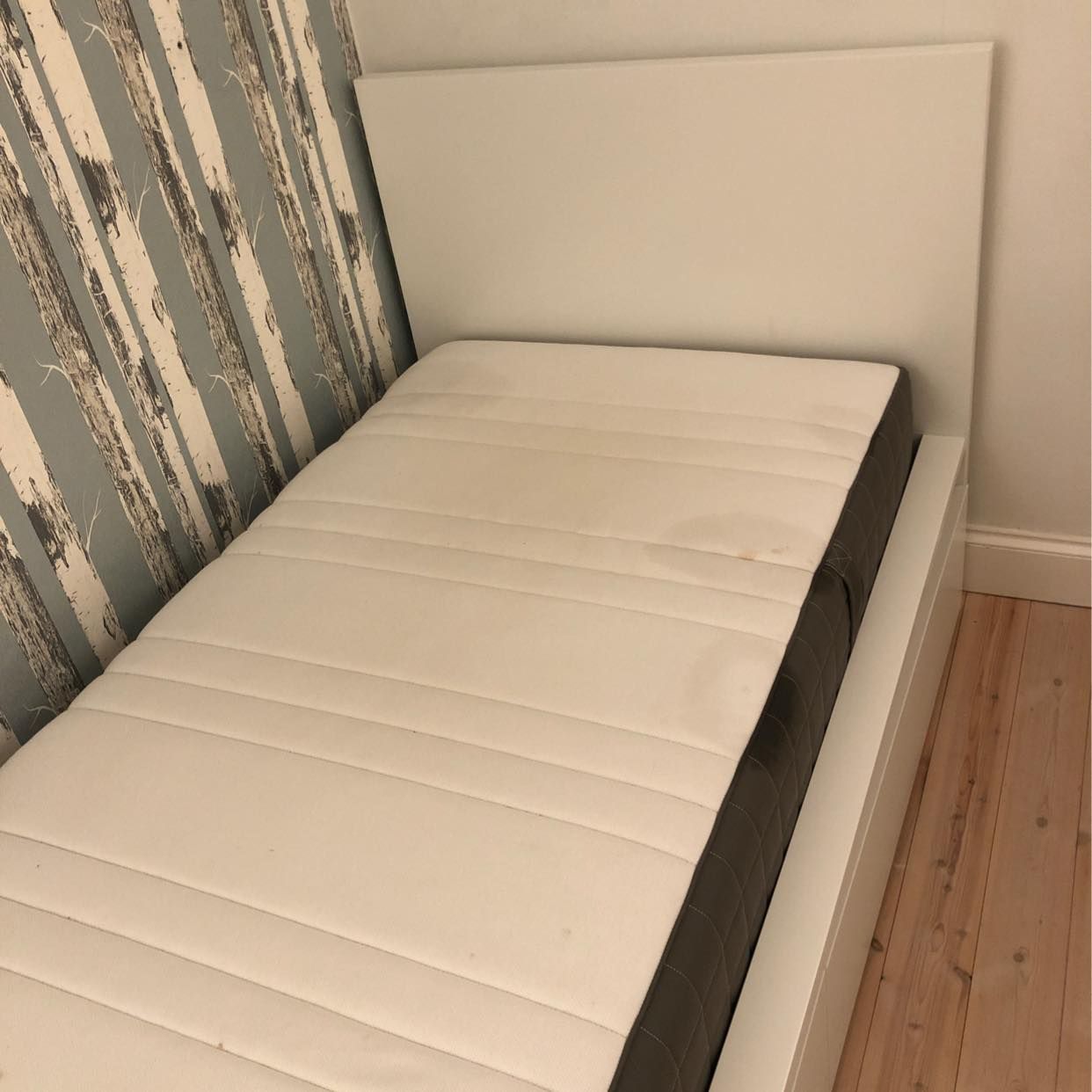 image of Säng 90x200 - Sköndal