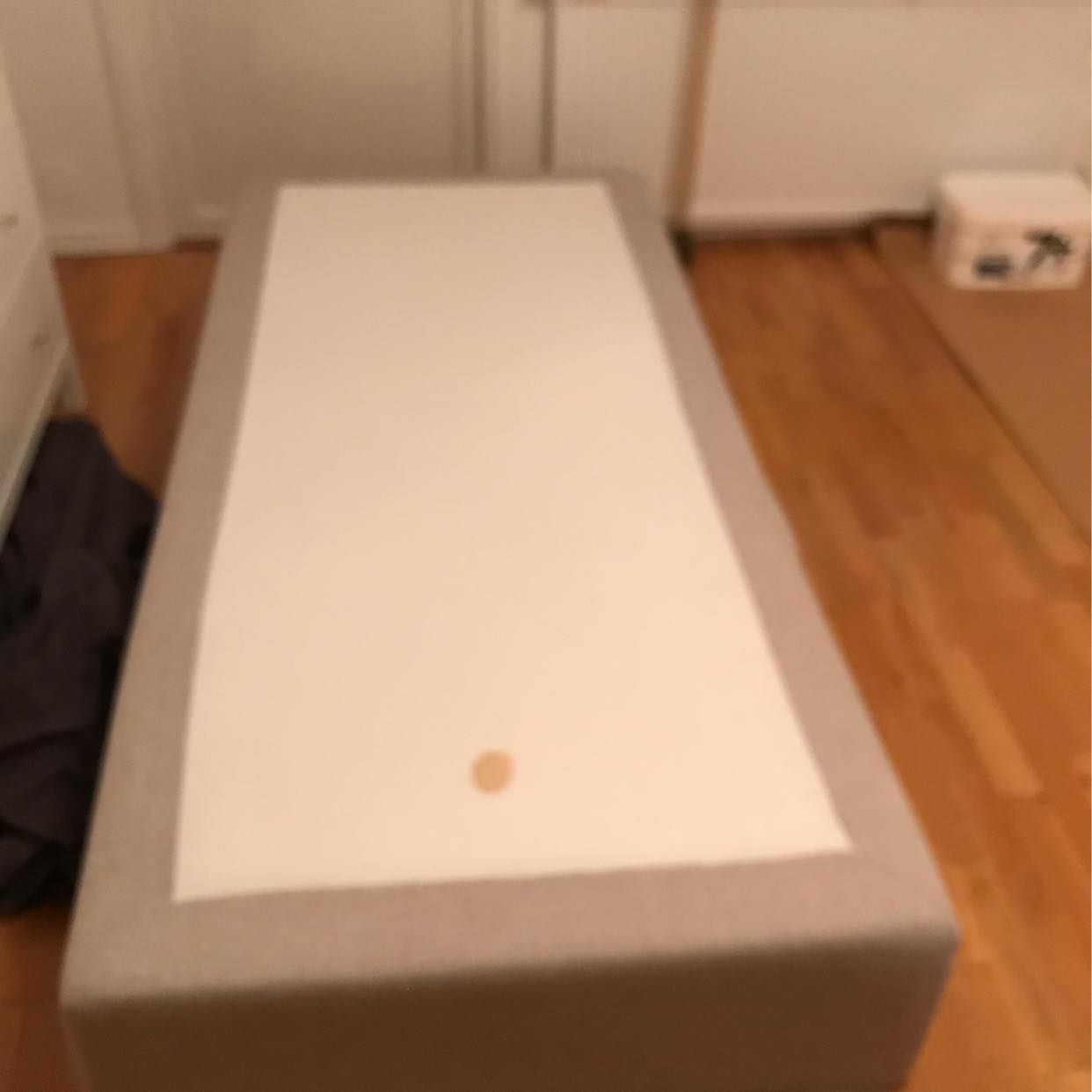 image of Skräp som ska kastas - Järfälla