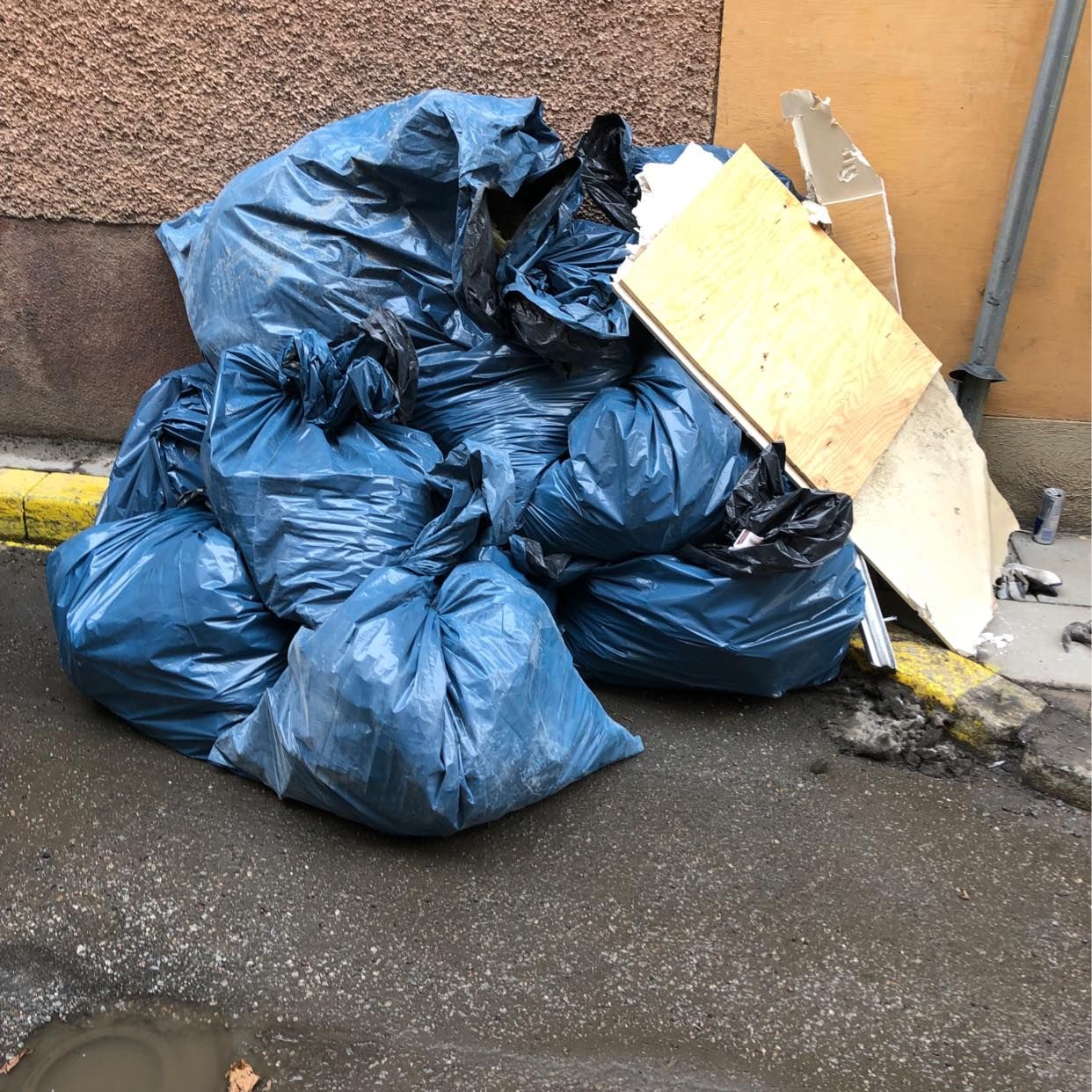 image of Rivningsmaterial - Stockholms Stad